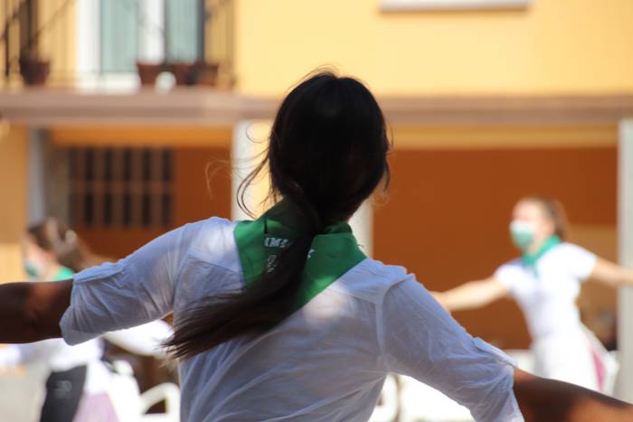 Berriro ere elkarri eskutik  88 1632576985866