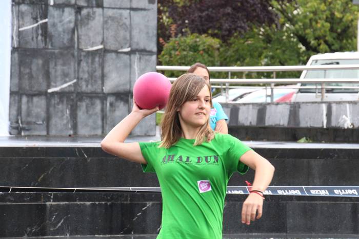 IKAZTEGIETAKO FESTAK 2017. B 19 1502386491549