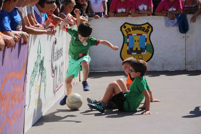 Kirol pixka bat, festan bete 37 1566471430813