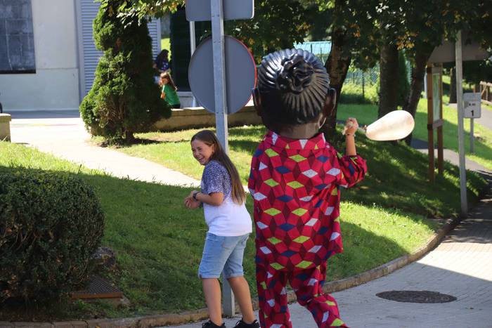 Txikiak buruhandiei ihesi ib 30 1566045839845