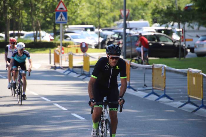 Gurpil gainean, Abraham Olan 44 1559487043902