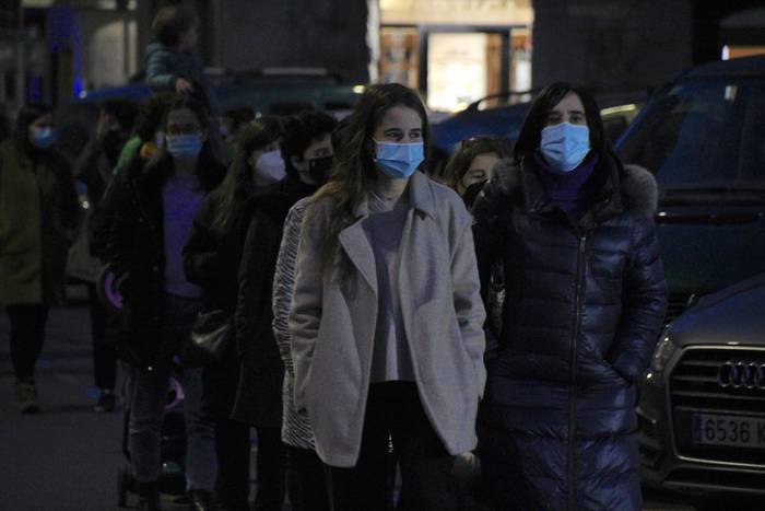 Emakumeek eskualdeko kaleak  48 1615231254936