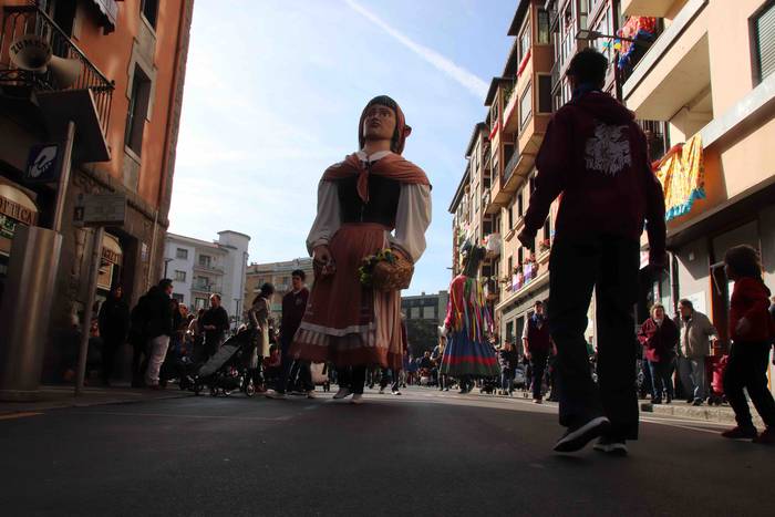 Erraldoi eta buruhandiak Zal 10 1582375939779