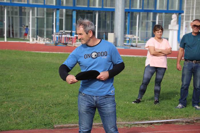 Berazubi auzoa txapel jaurti 27 1570973462698