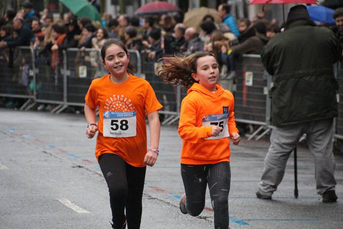 700 haur inguru XXXI. Ero Et 106 1516542494617