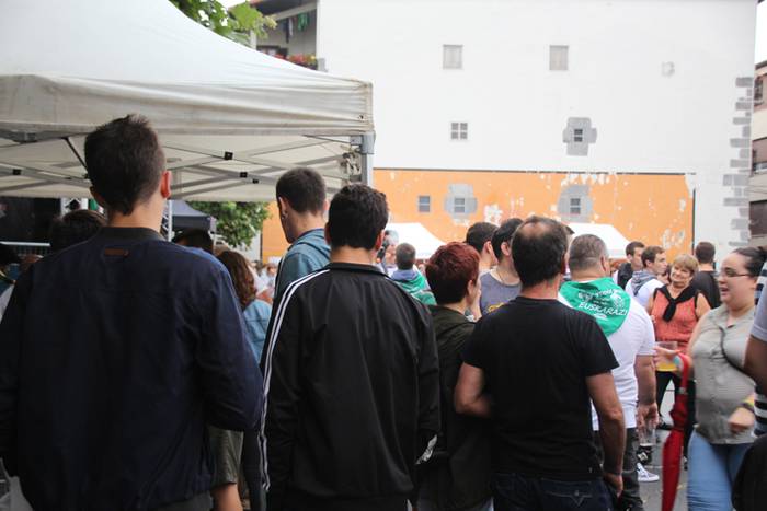 Euriak ere ez du oztopatzen  17 1501438236489