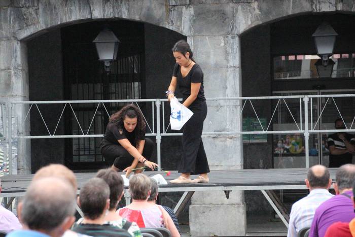 "Remirengatik" 10 1596275123224