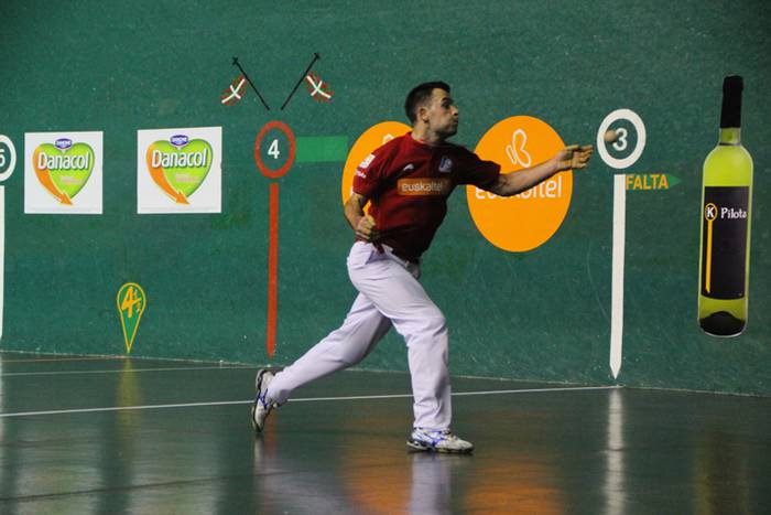 Erasun debuta eta Jaka finalerdia pilota 38 1478375147540