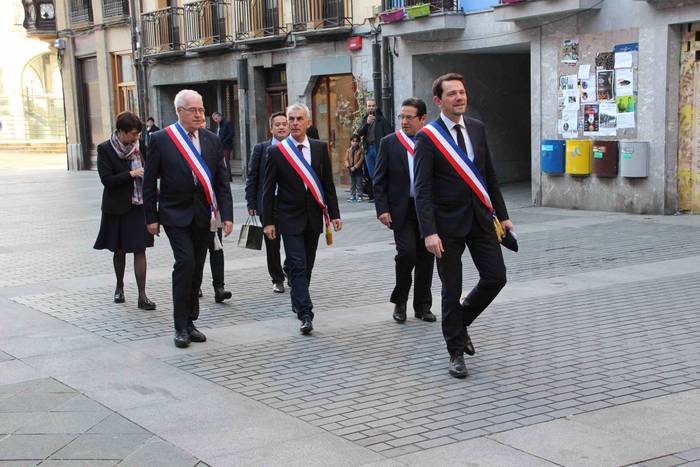 Tolosa eta Charleville-Mezie 7 1542474716644