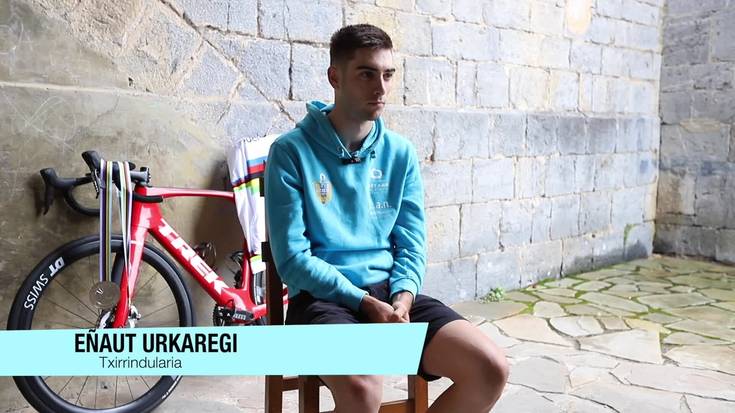 «World Tourrera pasa eta txirrindularitzatik bizitzea da helburua»