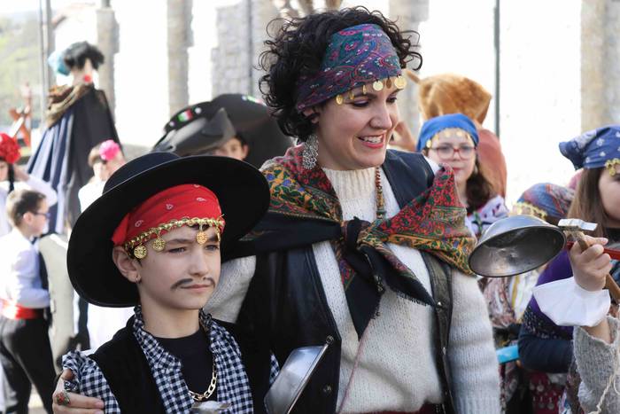 Inauteriak 22, eskolak 75 1645963583324