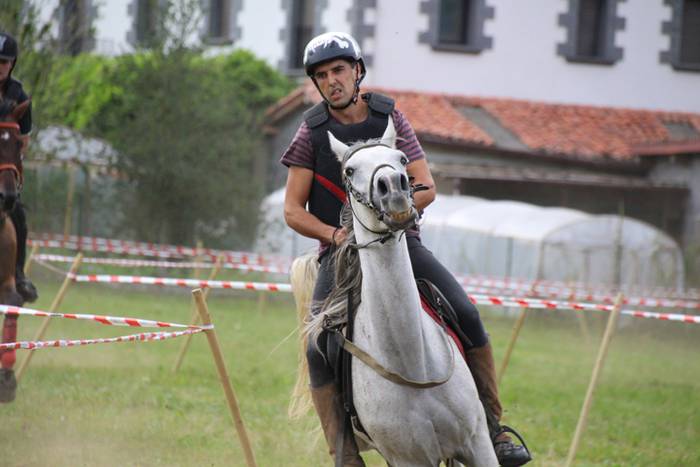 Zaldiak lasterka, gazteak desafioan 61 1472406939770