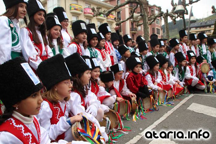 Zaldunita bezperako haur danborrada 102 1454785367479