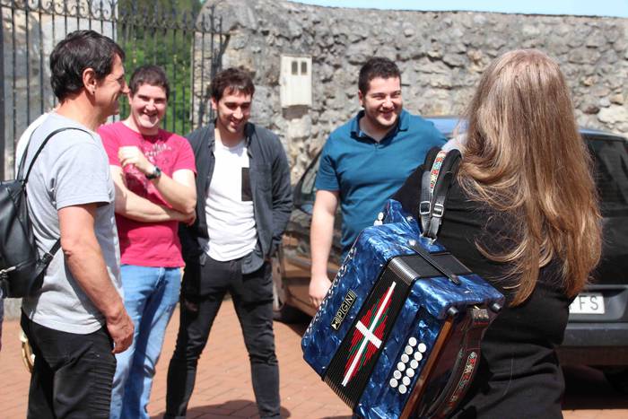 Harri jasarik ez da izango B 9 1559841825346