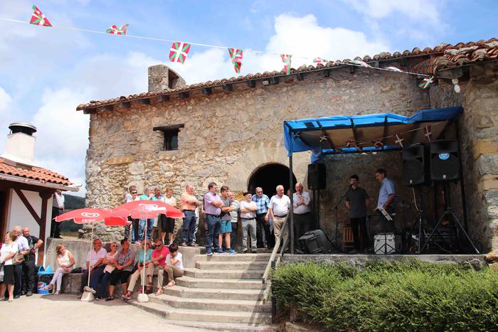 Asteasuko Santamañan jai egu 3 1563458571331