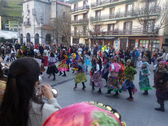 Hasi dira kaldereroak eskual 72 1550859766239