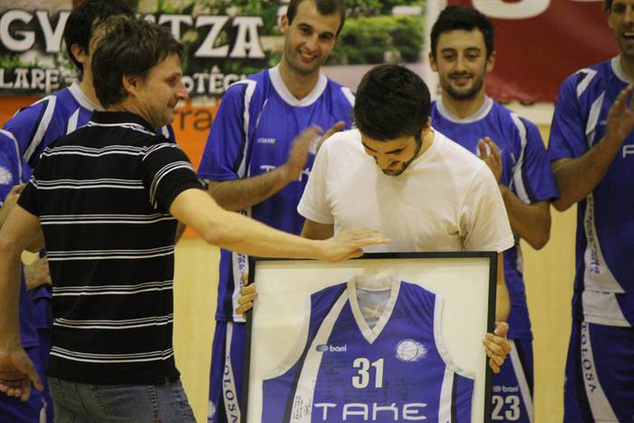 TAKE vs Ardoi 2015 2 1445277764246