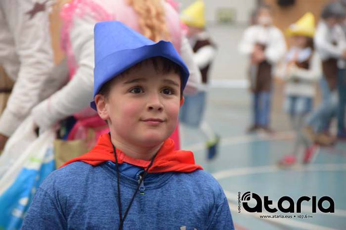 Ikastetxeetan ere inauteriek 132 1518102625012