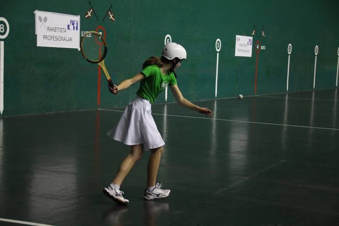 Emakume, raketista eta profe 17 1511035086995