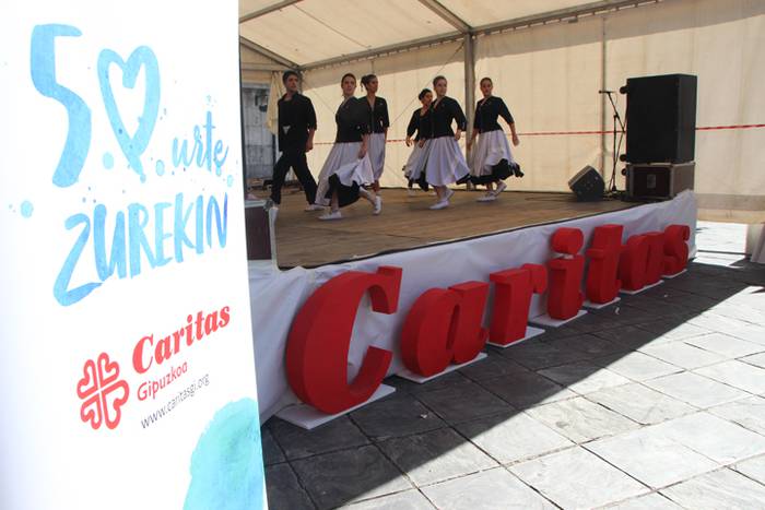 Caritasen 50. urteurrena osp 2 1494079045142