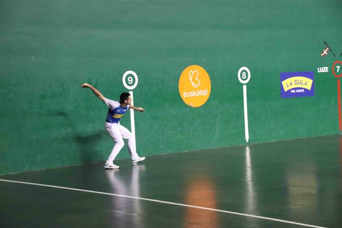 Altuna III.ak bakarrik iraba 33 1644259286243