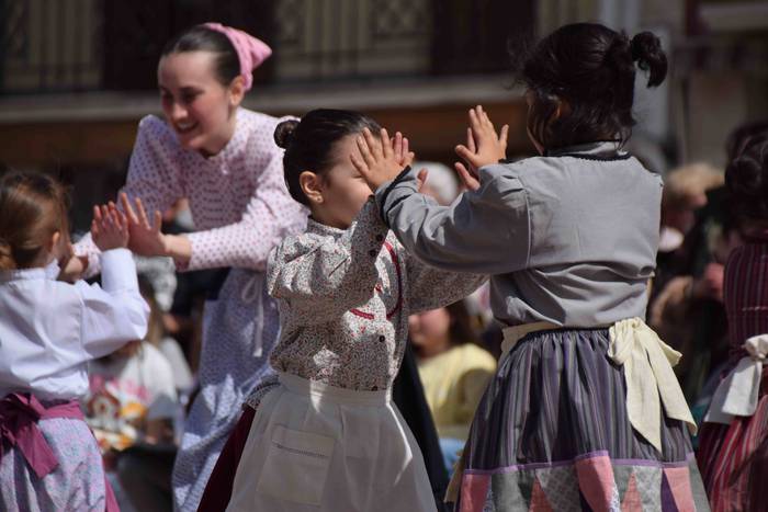 Oinkari dantza taldearen dan 3 1648304054862