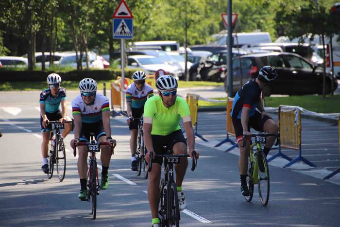 Gurpil gainean, Abraham Olan 48 1559487047048