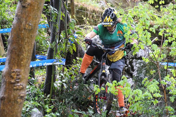 Bi gurpilen gainean  38 1491138602109