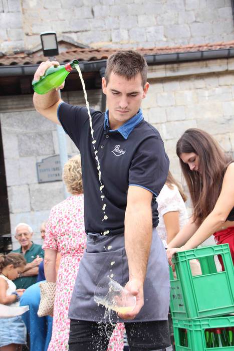 Hernialdeko ama birjin eguna 30 1660569104285