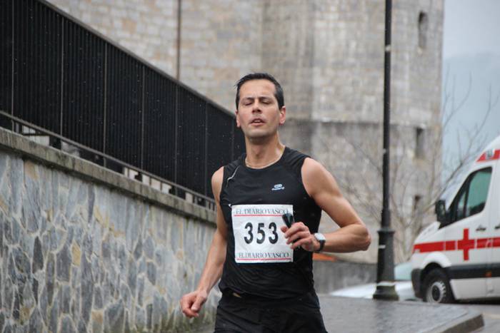 Aitziber Ibarbia eta Julen L 63 1493554080836