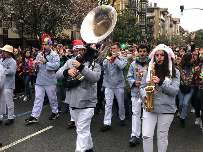 Itzuli dira plazara 75 1645726416905