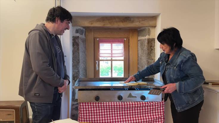 Agurtzane Garmendiak talo goxoa prestatu digu