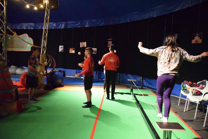 Gure Zirkuaren eskutik zirku 2 1650467908049