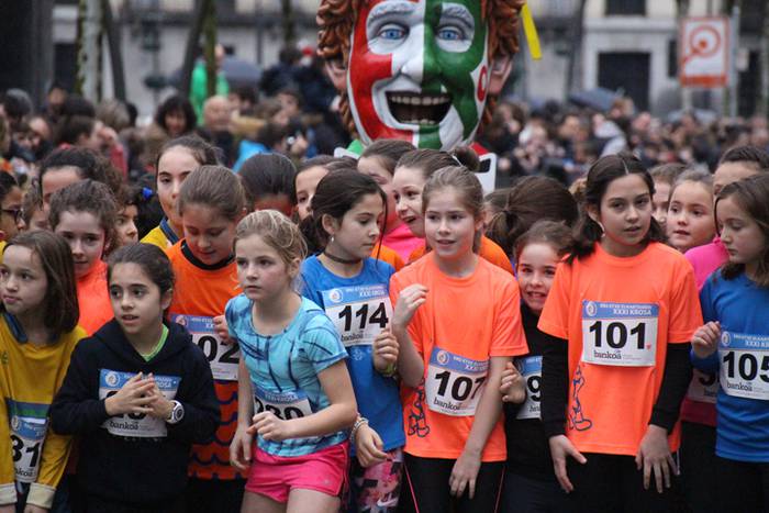 700 haur inguru XXXI. Ero Et 142 1516542722274