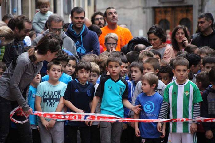 Urte zaharreko lasterketa, u 1 1514743592628