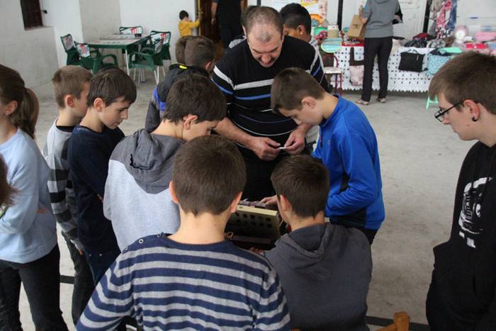 Azken ekitaldia, azoka 9 1506855996583