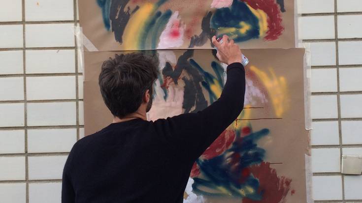 «Zerbait abstraktua ikustean, landu gabekoa dela pentsa daiteke»