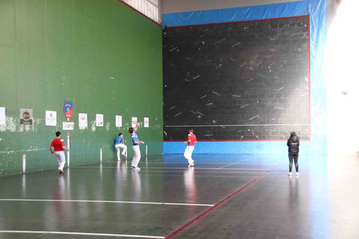 Bi bikote sailkatu dira fina 24 1576333695685