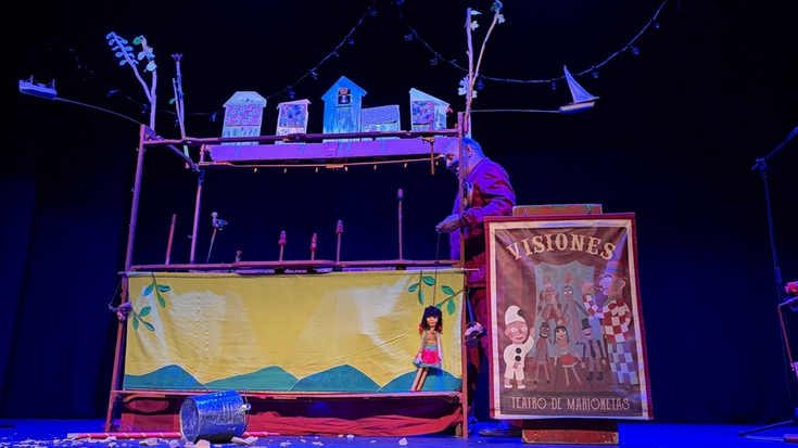 Binefarko titiriteroen instalazio interaktiboa Topic-en