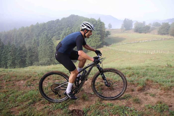 Mendi bizikleta lasterketare 69 1660377649954