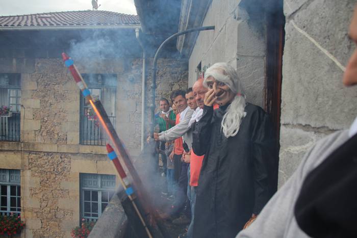 Sorgina agertu, eta Asteasu  22 1498677999532