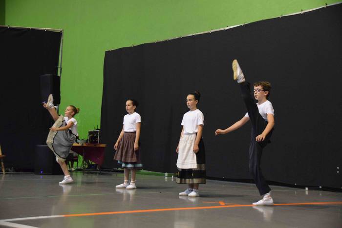 Oinak arin, festa giroan 24 1624725548632