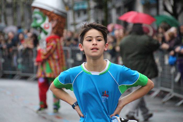 700 haur inguru XXXI. Ero Et 97 1516542438691