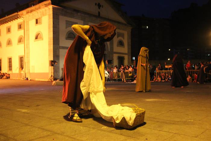 San joan bezpera Akelarre Larramendi 9 1466758321584