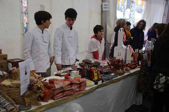 Tolosako Gabonetako azoka be 74 1514054393593