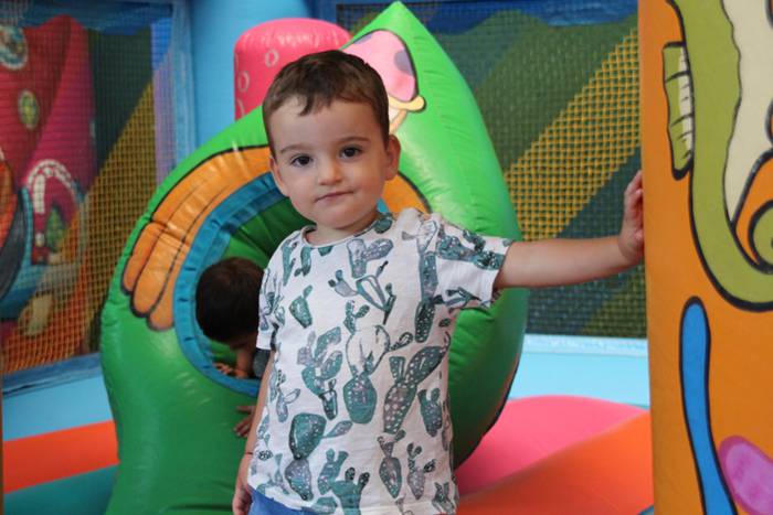 Helduak mahaiaren bueltan, e 24 1502640723702