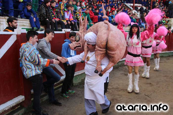 ostegun gizena 2016 zezen plaza 38 1454608270851