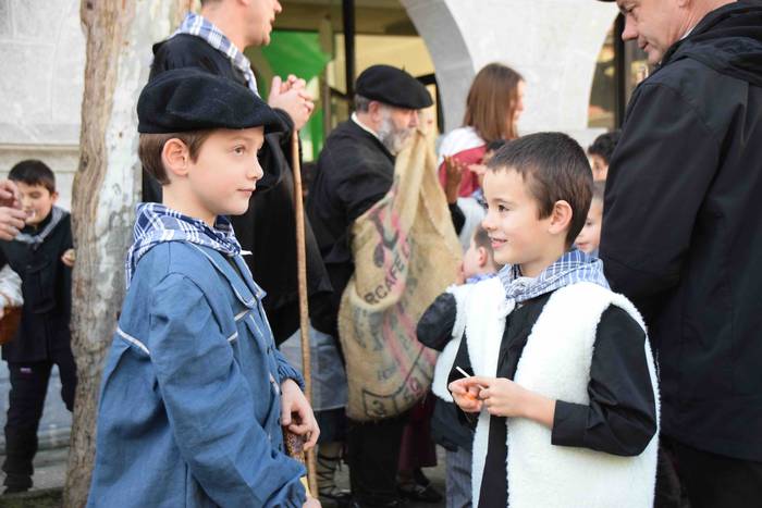 Gabon eguna Amezketan 2019 26 1577196355968