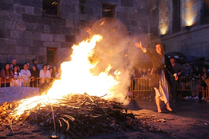 Tolosako San Joan sua 6 1656024312770