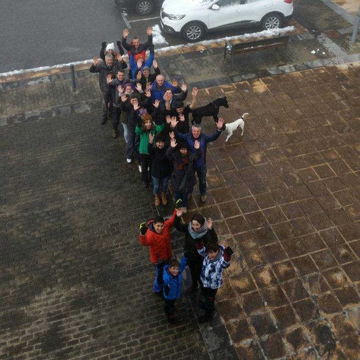 Hernialden euskarak 365 egun